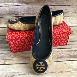Tory Burch Reva Raffia Straw Navy Flats 9.5